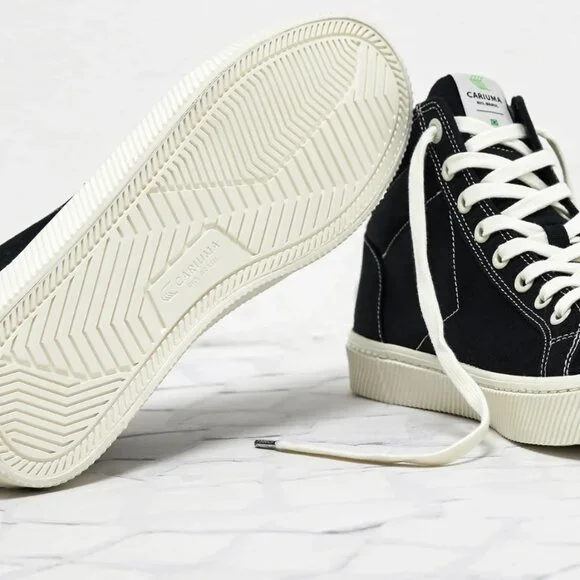 NWT Cariuma OCA High Washed Black Canvas Contrast Thread Sneaker / Womens 9 (40) - Picture 4 of 4